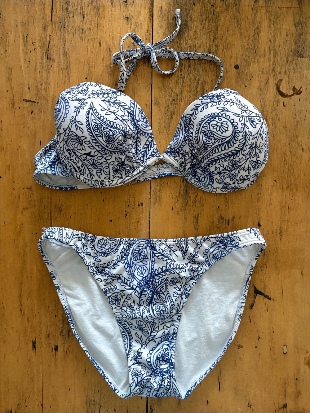 White underwire bikini set with blue Paisley Print US 10